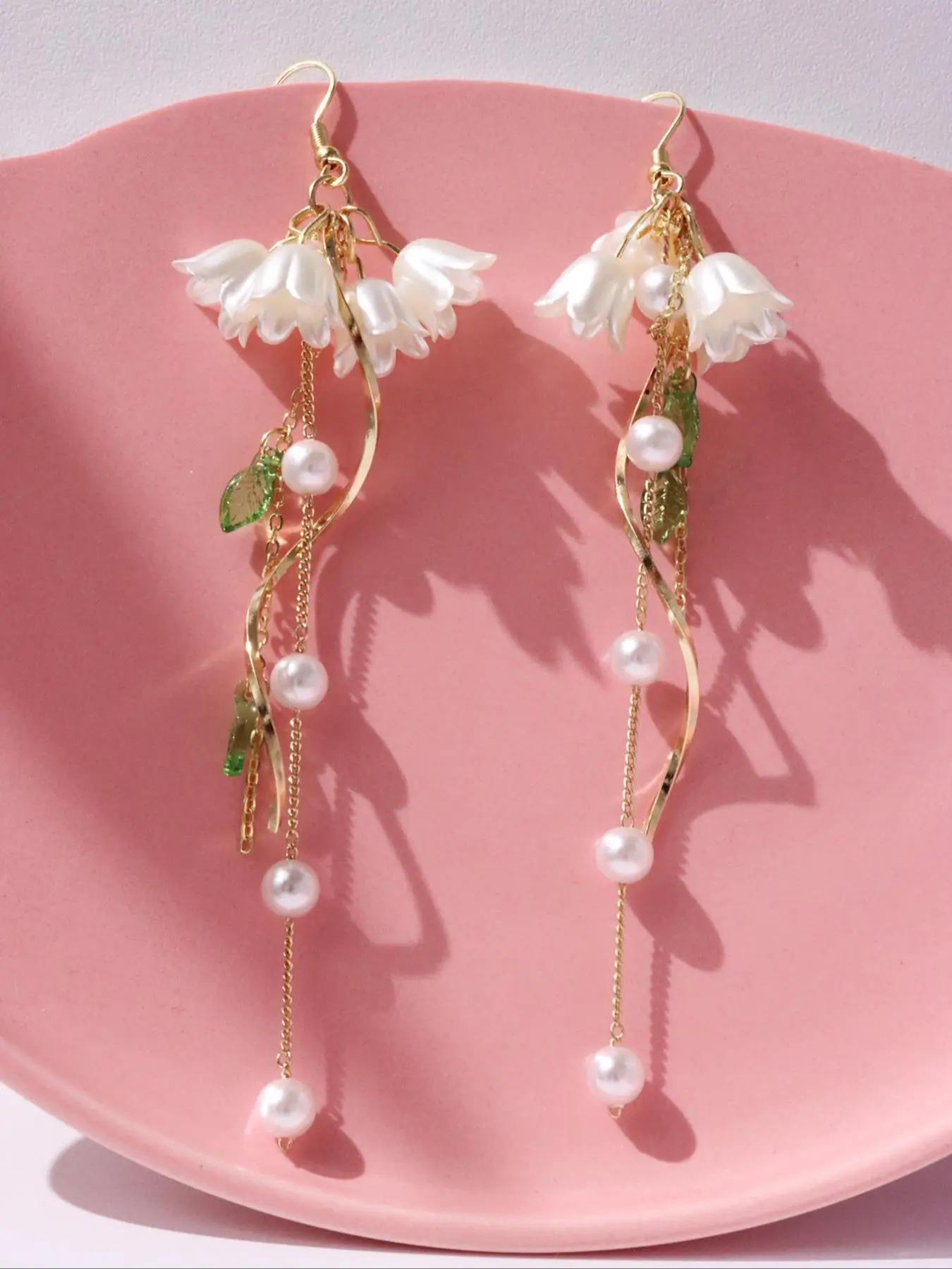 Summer 2024 1 Pair Minimalist Elegant Plain Faux Pearl & Flower Decor Dangle Earrings, Simple Design Elegant Jewelry For Women For Gift