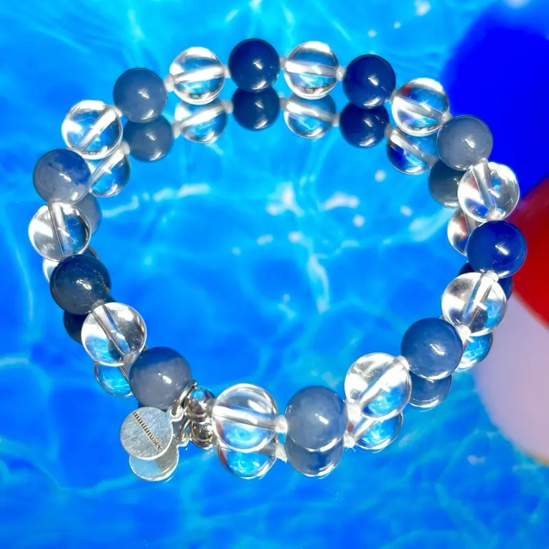 POCARI ORIGINAL BLUE: blue aventurine and quartz
