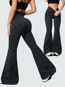 Women's Seamless Leopard Print High-Waisted Yoga Pants, Tight-Fit Sportswear for All Seasons, Stylish & Comfortable Workout Bottoms, Gym Workout Leggings, Flared Yoga Bottoms