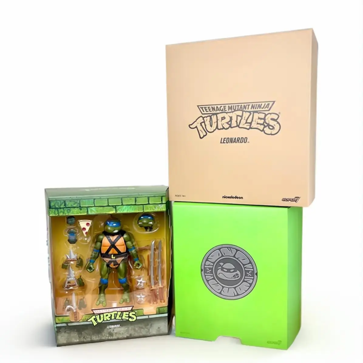 Super7 Ultimate Leonardo 7 inch Action Figure with Weapon Accessories and Pizza Slice