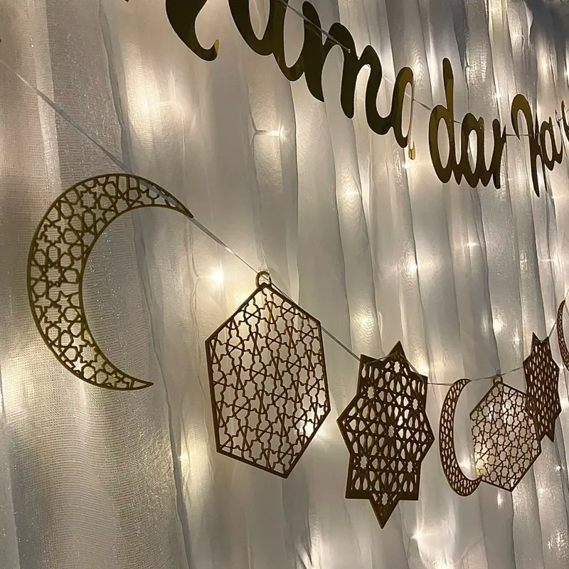 Gold Islamic Banner, Geometric Pattern Shapes for Ramadan and Eid Home Decor