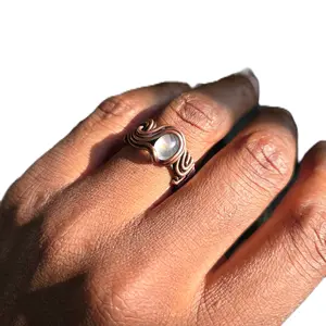 RainbowMoonstone Waveflow Copper Ring - Unique Design Copper Band with Rainbow Moonstone Accent for Everyday Wear