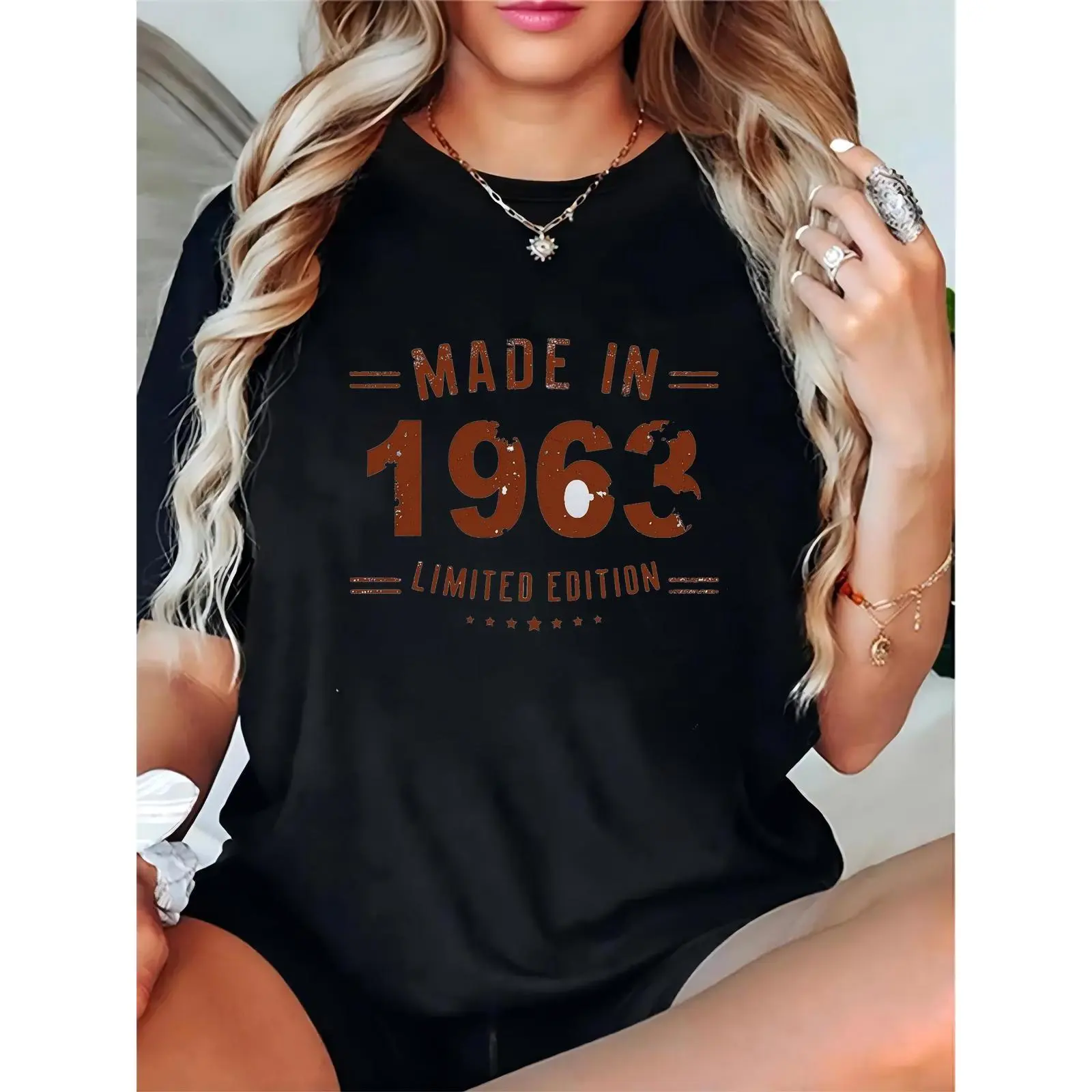 Women's Vintage 1963 Graphic Short-Sleeve T-Shirt - 100% Cotton Relaxed Fit Crew Neck Comfortable Lightweight Machine Washable Clothes, Retro 60th Birthday Gift, Breathable Versatile Daily Casual Top