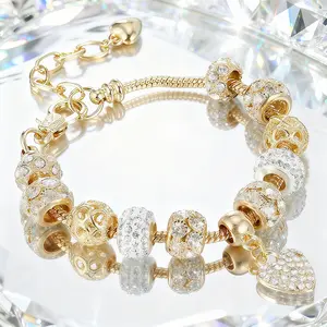 Women's 18 Karat Gold Plated Heart Design Bracelet, Elegant Jewelry with Glass Beads, Fashion Bracelets for Daily Wear, Costume Jewelry Gift for Women