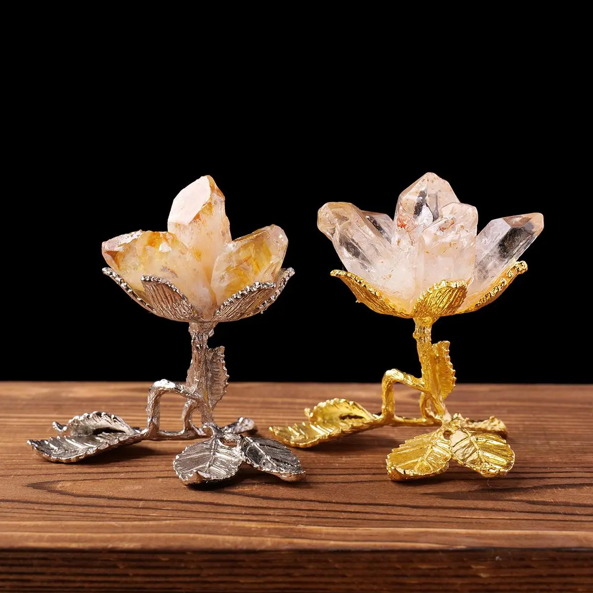 Natural Crystal Healing Gemstone Flower with Base, 1 Count Creative Crystal Ornament, DIY Divination Home Desktop Decoration, Party Gift, Crystal Carving, Crystal Decorative Ornaments