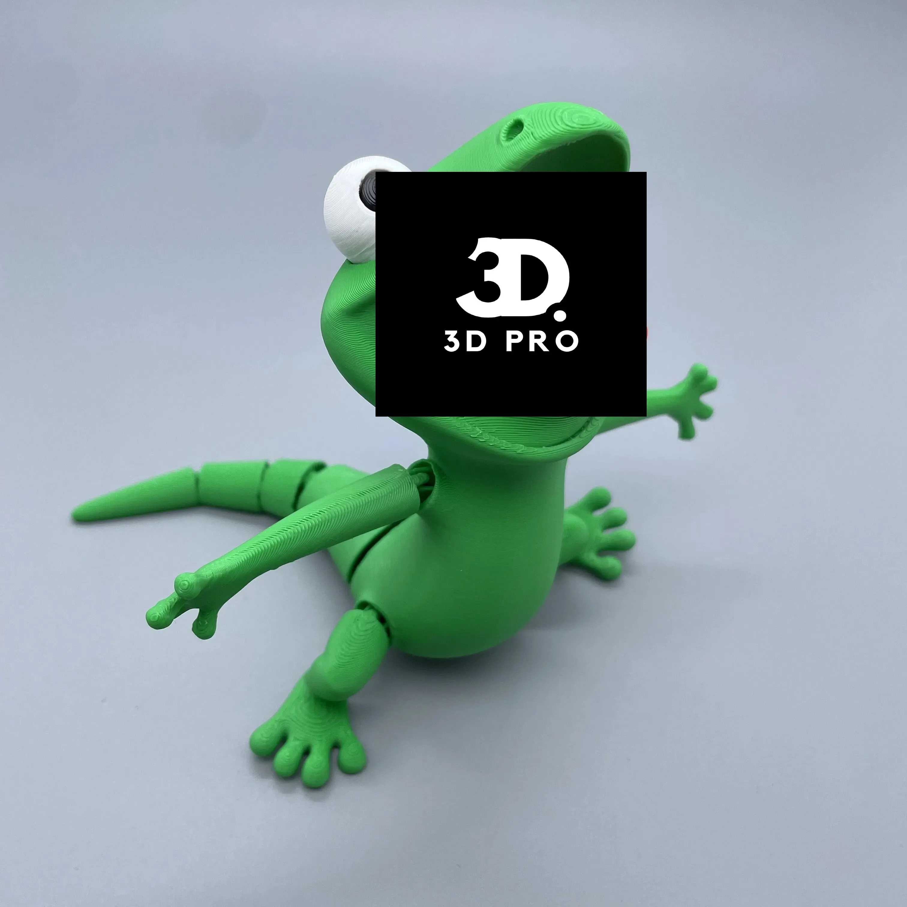 Green Lizard Refrigerator Magnet, 3D Printed Cute Articulated Lizard Fridge Decor, Funny Climbing Animal Magnet for Kitchen, Locker, Office & Home Decoration