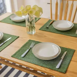 Cloth Placemats Green Set of 4 Vintage Textured Linen Place Mats Heat Resistant Plate Placemat for Kitchen Dinning Table, Green