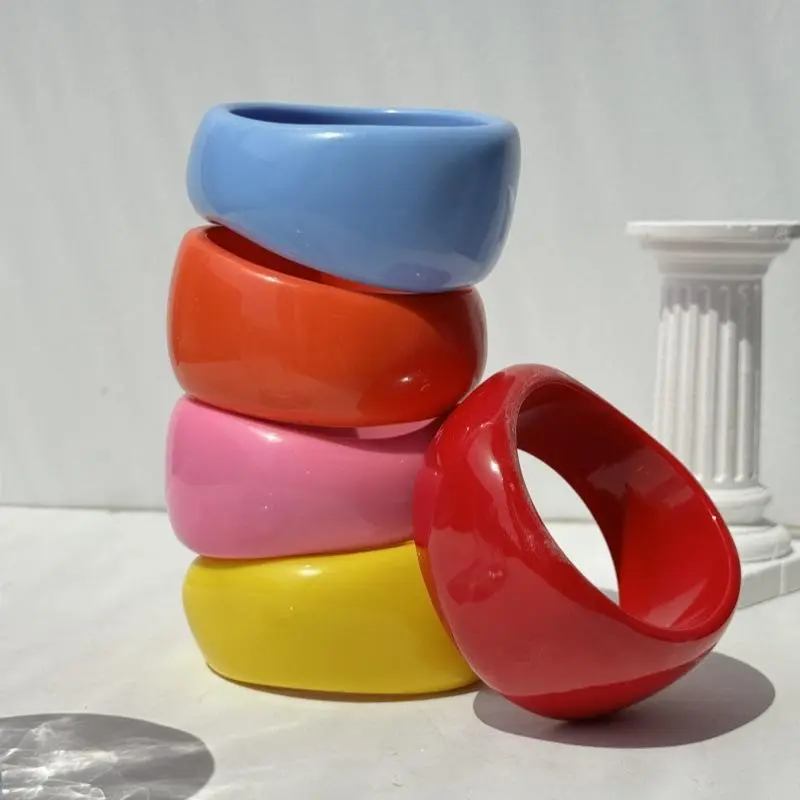Retro Irregular Acrylic Bangles for Women Exaggerated Resin Chunky Wide Cuff Bracelets Bangle Boho Jewelry Popular Gift