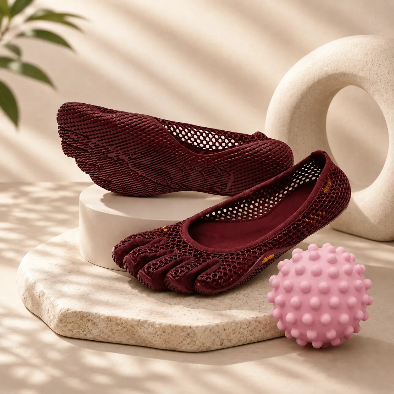 Slip On Mesh Five Toe Barefoot Shoes Ultra Breathable Quick Dry Minimalist Aqua Flats Non Slip Yoga Beach Walking Split Toe Footwear for Women