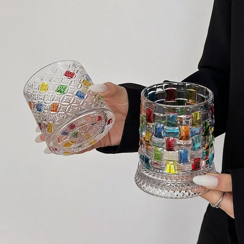Minimal Luxury Crystal Tumbler with Smooth Spin Design,Hand-Painted Embossed Rotating Whiskey Glass Minimal Luxury Crystal Tumbler with Smooth Spin Design,Hand-Painted Embossed Rotating Whiskey Glass