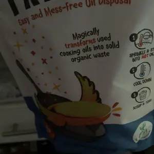 FryAway Super Fry Cooking Oil Solidifier, As Seen on Shark Tank, Solidifies 24 Cups of Oil - Plant-Based Powder, Fry Oil Away for Mess-Free Cleanup and Disposal - Easy to Use, Made in the USA, Kosher