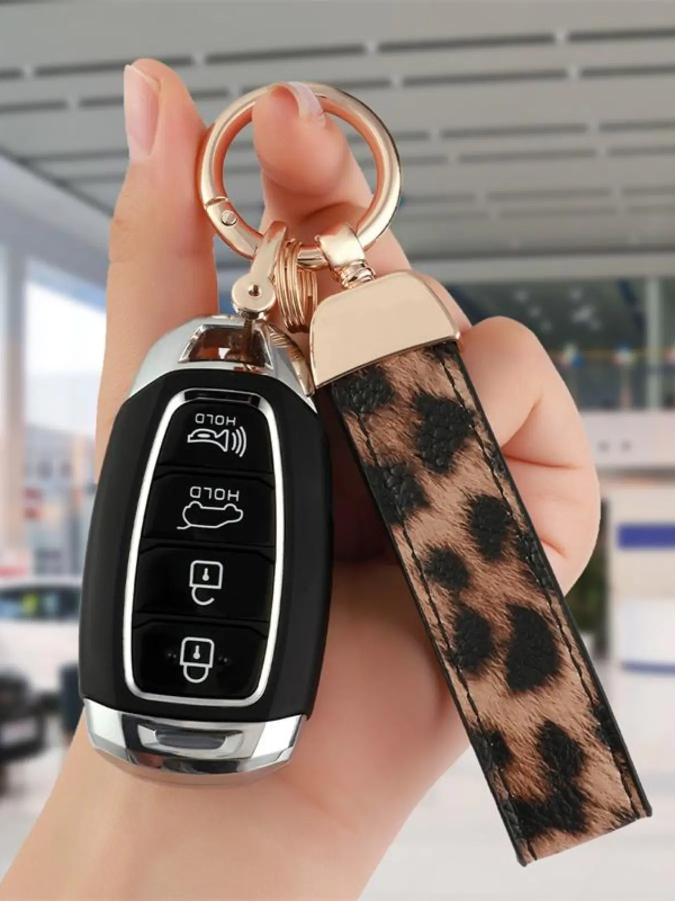 Leopard Print Zinc Alloy Car Keychain, Scratch-Resistant Wear-Resistant Fade-Proof, Unisex Hanging Decor, Multi-Scene Use, Decorative Accessory, Keychain Lanyard