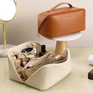 Women'S Makeup Bag Large-Capacity Travel Cosmetic Bag Pu Leather Toiletry Bags Luxury Design Storage Pouch Makeup Organizer Pouch For Valentine'S Gift Toiletries Bag Travel Accessory