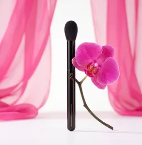 LK 107 - Highlight Round Brush