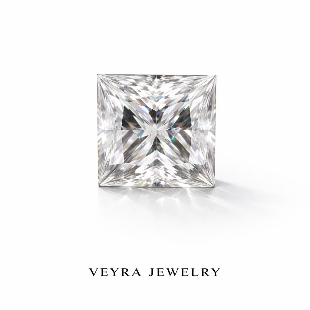 Square cut natural diamond and sapphire diamond come with certificates.