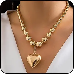 Gold Heart Chunky Necklaces for Women Silver Heart Necklace Big Pearl Choker Necklace Y2k Necklace Pearl Statement Necklace Trendy Jewelry