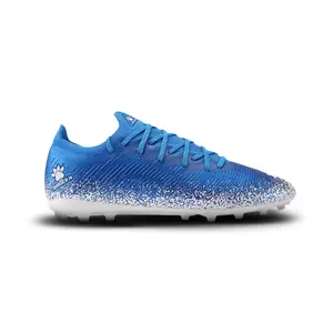 Kelme LIGHTNING 2.5 Ultra-Lightweight Soccer Cleats – Dynamic Speed Football Boots for Turf, Wide-Fit Design, Hand-Stitched Precision, Explosive Acceleration & Bold Style for the Next Generation (Sizes 4.5 US - 12)