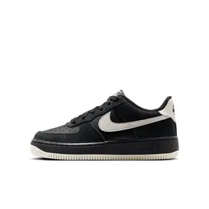 Nike Air Force 1 LV8 2 "Black Light Bone" - Non Adult Nike Air Force 1 LV8 2 "Black Light Bone" - Non Adult