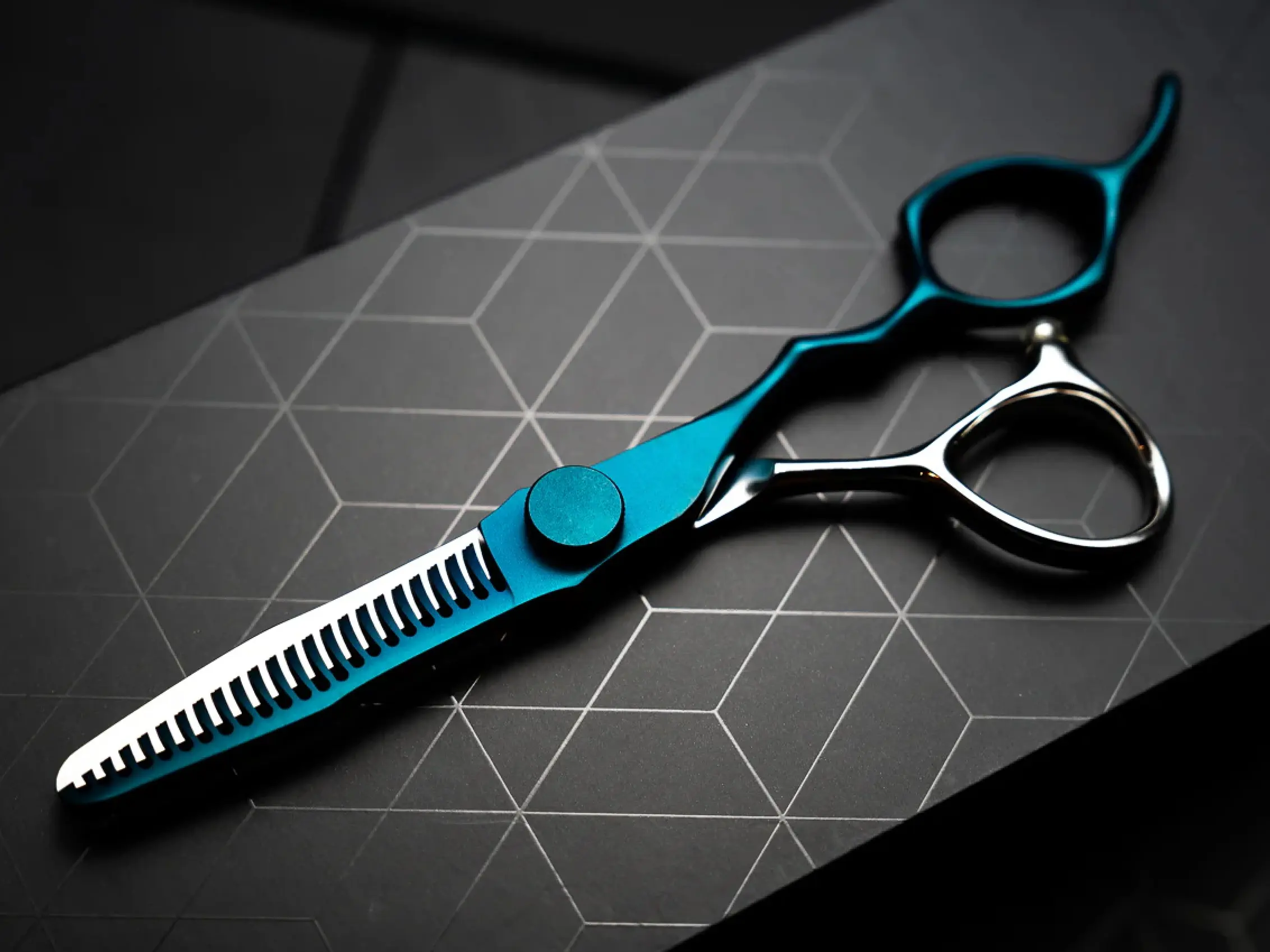 EmeraldCut Premium Limited Edition Thinning Shear VG10 Japanese Forged Steel Professional Hair Stylist Scissor Tools from Japan
