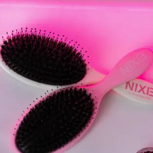 Nixie Hair Brush