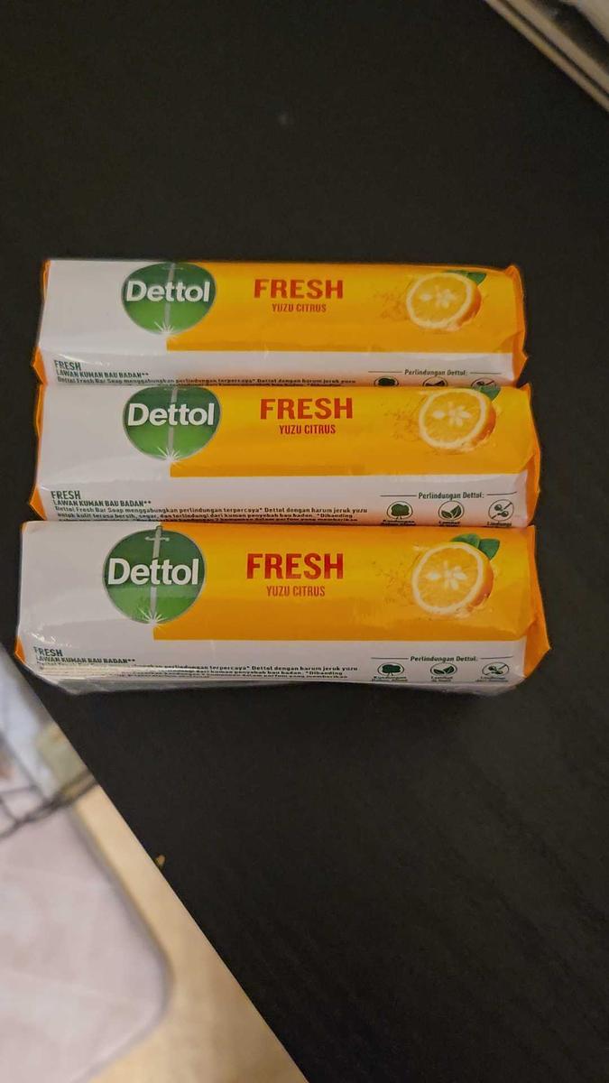 Item: Dettol 750 ml & 4 Bars fresh