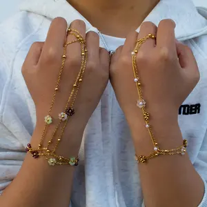 Retro Elegant Stainless Steel Finger Bracelet - Bead Imitation Pearl Flower for Daily/Parties