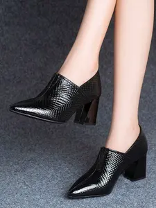 Stylish Chunky Heeled Ankle Shoes for Women, Chunky Heel Pumps, Elegant Pointed Toe Design, Comfortable and Versatile Footwear for Any Occasion