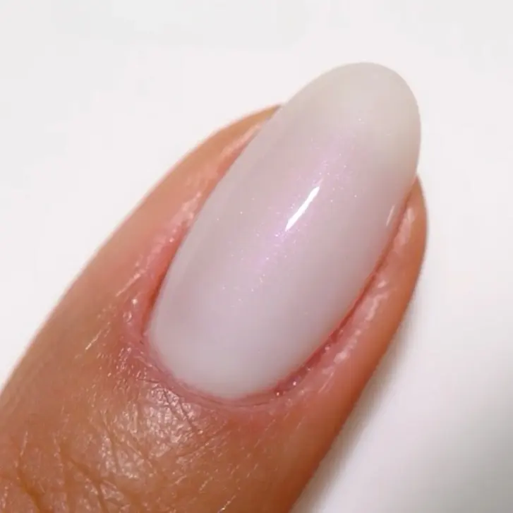 DND DC 2460 Coconut Silk Gel and Lacquer Duo nail care nail art sheer color