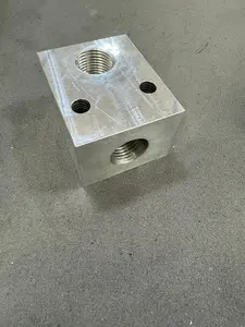HiLow 2 Hole 90° Manifold