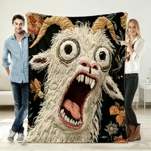 Funny Screaming Goat Flannel Blanket | Cozy Meme Aesthetic Room Decor | Cute Quirky Soft Fleece Throw, Perfect Gag Gift for Friends & Goat Lovers