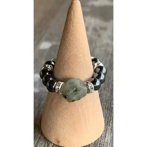 Helena Handmade Labradorite and Hematite Expandable Ring