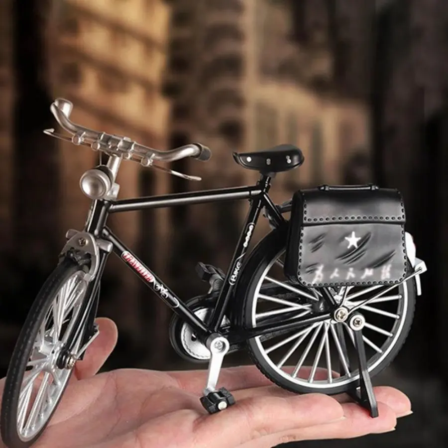 Vintage Metal Bicycle Figurine, Freestanding Miniature Desktop Ornament, Collectible Home Decoration Accent, 1-Count, Collectibles