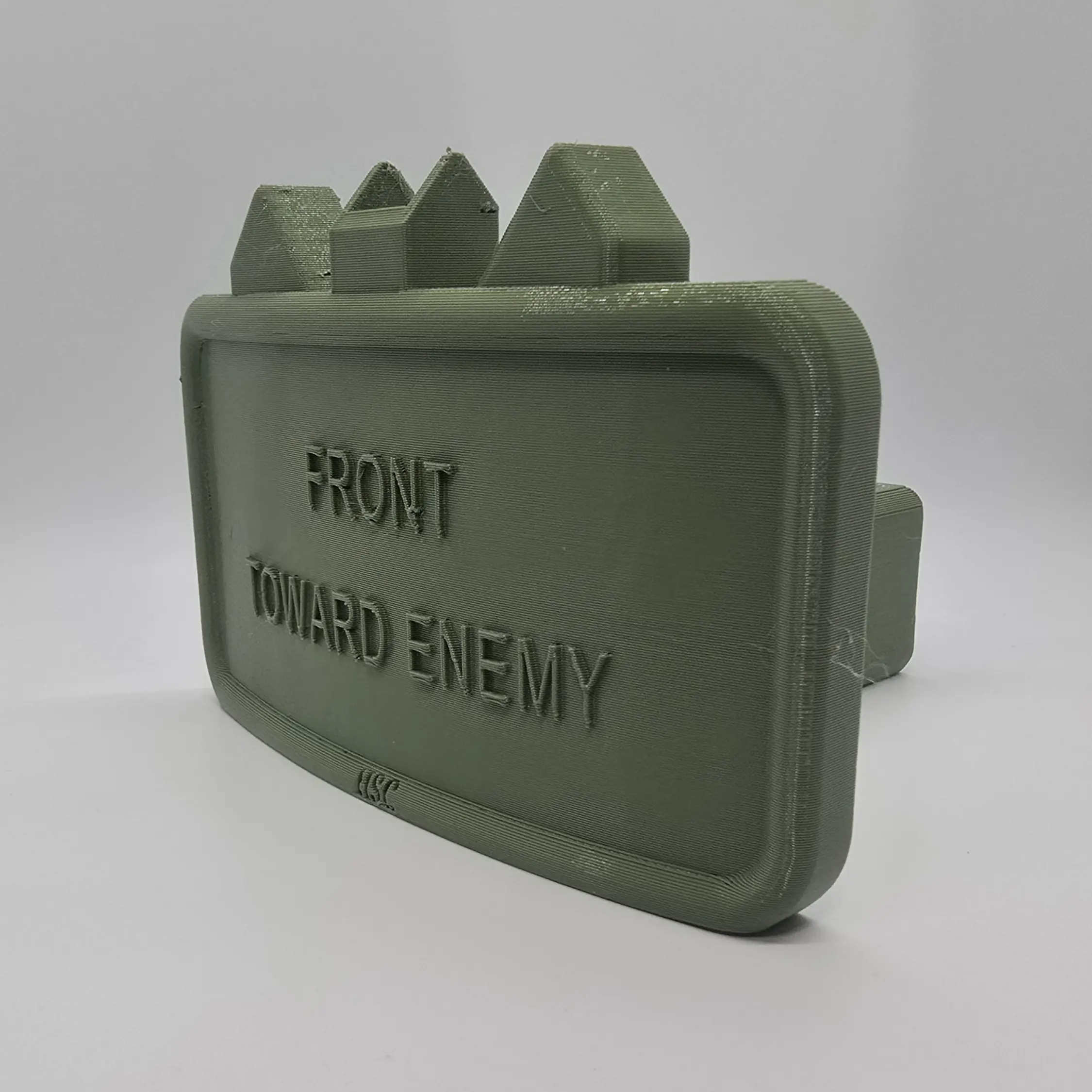 Claymore Hitch Cover: Protect Your Vehicle in Style!