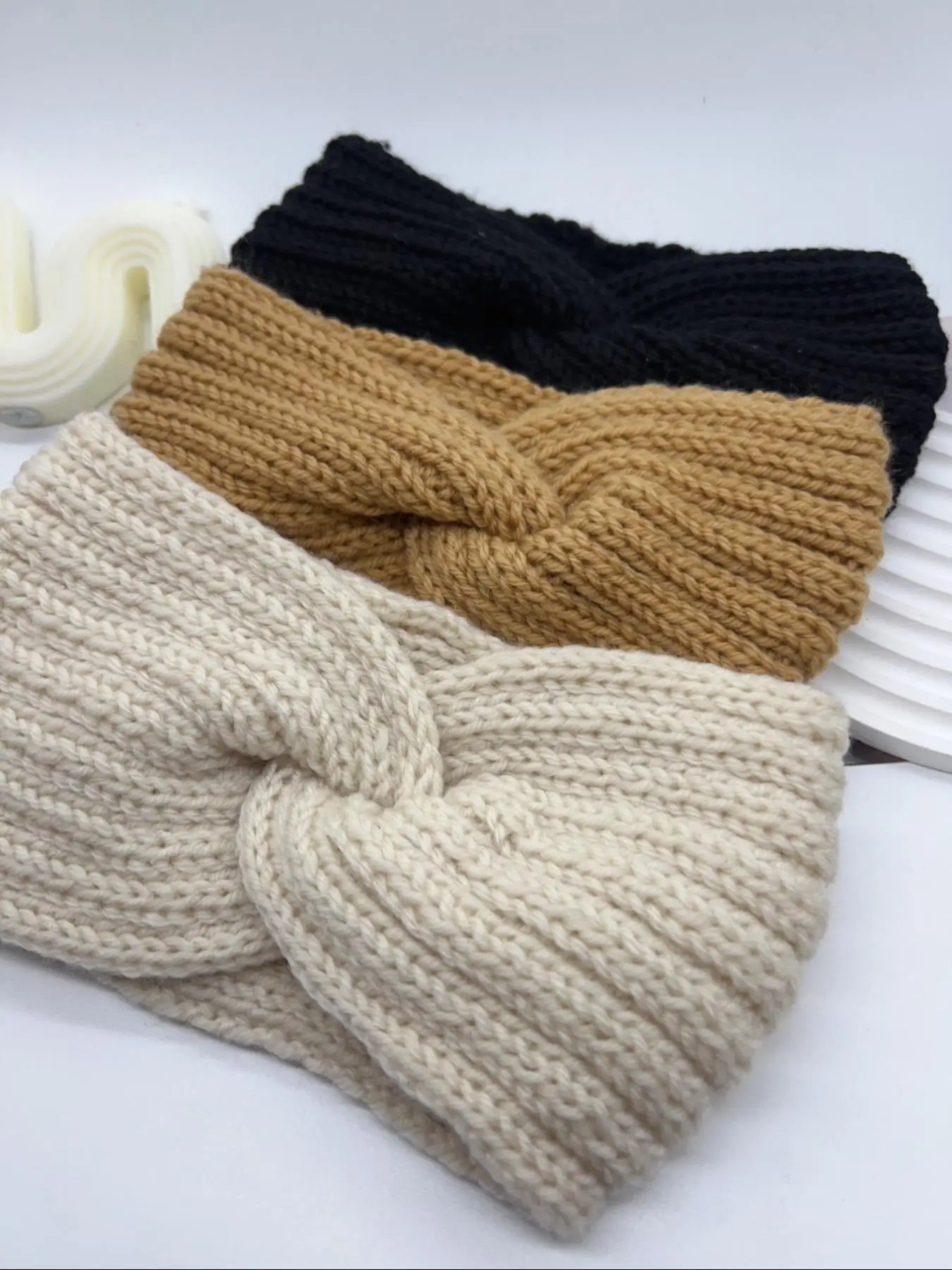 3pcs Women's Simple Style Plain Color Headbands with Criss Cross Design, Casual Trendy Warm Headbands for Daily Use, Fashion Hair Accessories for All