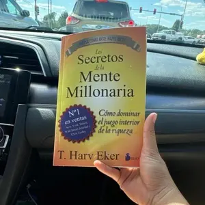 Los secretos de la mente millonaria (Spanish Edition) -- T.HARV EKER - Paperback
