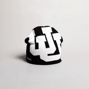 Utah Tilt Beanie / Black