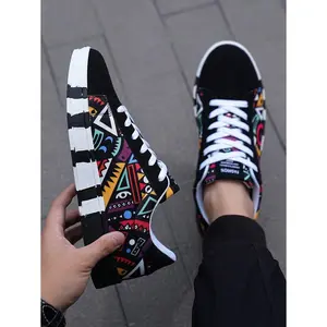 Men's Fashionable Geometric Pattern Lace Up Skate Shoes, Casual Comfortable Sports Shoes for Daily Wear, Male All-match Round Toe Shoes for Daily Wear