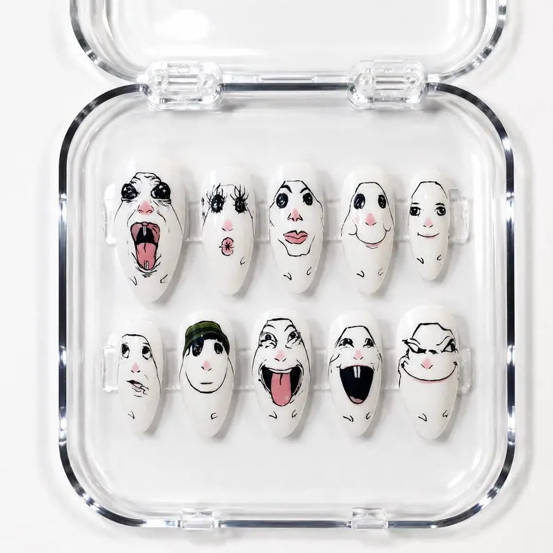 Funny Meme Press On Nails Creepy Cute Face Cartoon Nail Art Y2K Viral Handpainted Almond Fake Nails Reusable Custom Gel Nails