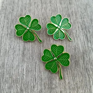 Stylish Lucky Green Four-Leaf Clover Brooch Pin for St. Patrick's Day Celebrations