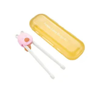Bamboo Wood Toddler Learning Chopsticks Set - 3-Stage Adjustable, Cute Animals Themed, Easy-Hold Beginner Self-Feeding Training Cutlery, Kids' Birthday Gift