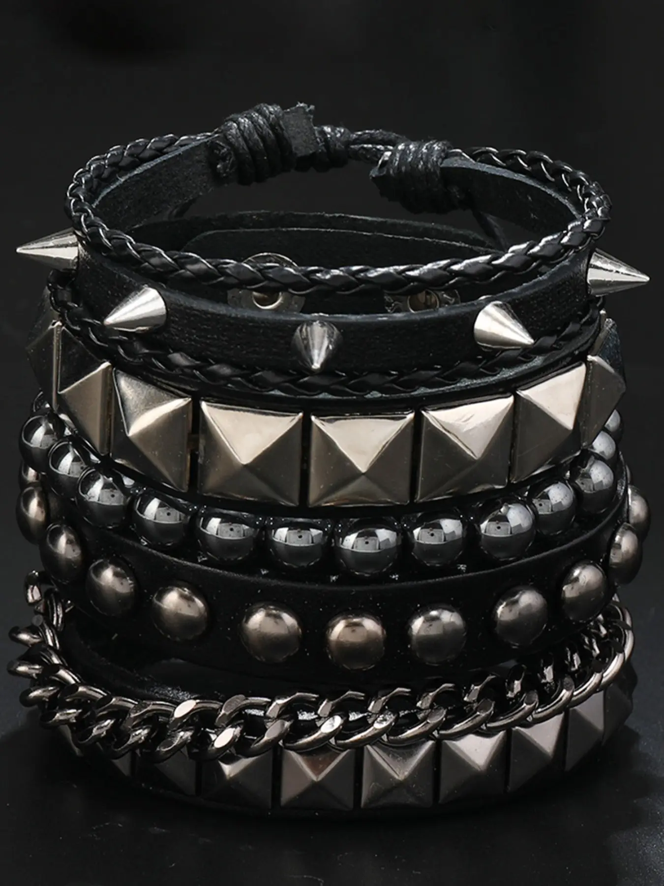 Punk Style Rivet & Beaded & Braided Decor Layered Leather Bracelet Set, Stackable Bracelets, Fashionable Adjustable Bracelet for Party, Daily Clothing Decor, Fashion Cool Accessories, Versatile Accessory, Trendy All-match & Exquisite Jewelry for Gift