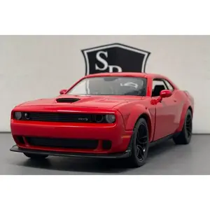 Dodge Challenger SRT Hellcat Widebody - Motormax 1:24 Diecast