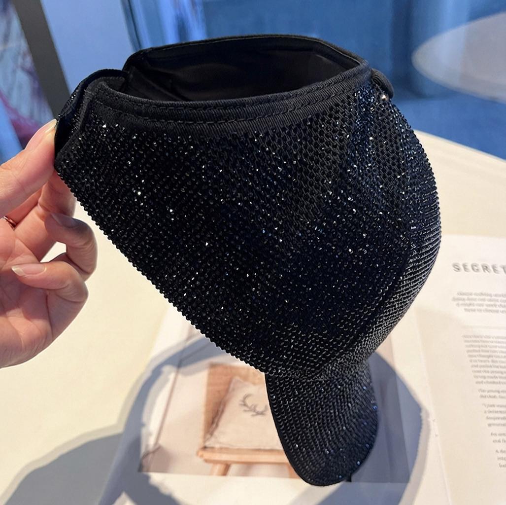 Full Rhinestone Baseball Cap - Glimmering Crystal Bedazzled Bling Bling Hat, Fashionable Unisex Dome, All-Season Shimmering Sunshade Accessory for Men and Women, All-Day Sparkle Statement Piece
