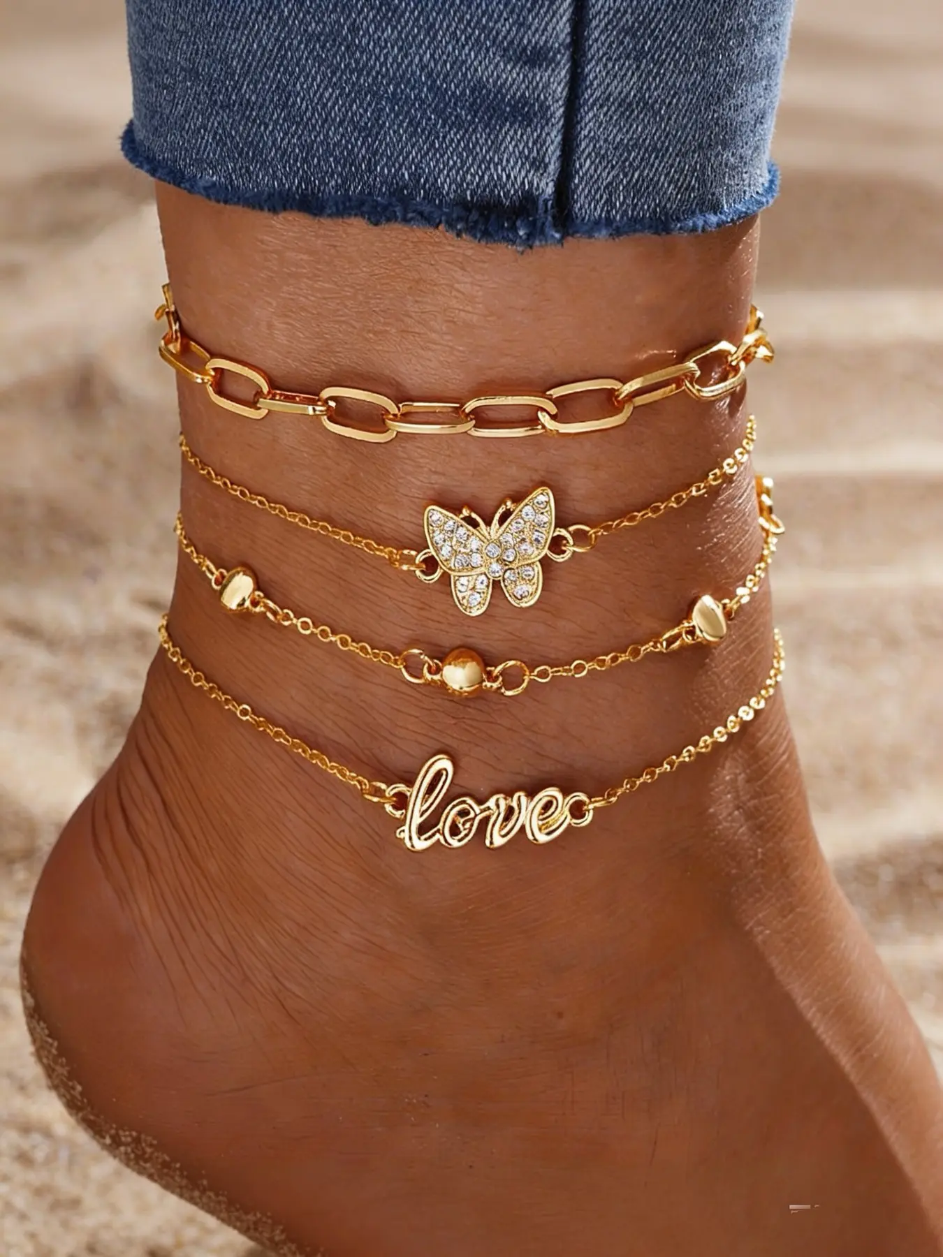 4pcs Butterfly LOVE Letter Chain Anklet Set Inlaid Shiny Rhinestone Stackable Ankle Bracelet Thin Chain Foot Jewelry Set Dainty Layered Anklet