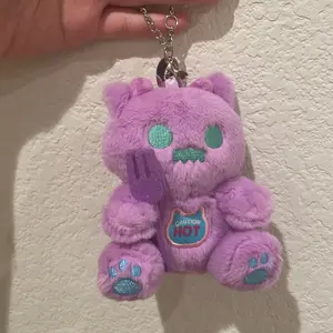 ShinWoo Ghost Dinner - Devil Kitty Keychain - Collectible
