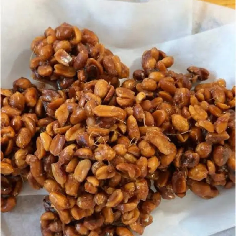 Youse Tablet Pistach Lakay – Haitian Pistach Candy Brittle – Sweet Crunchy Pistachio Snack