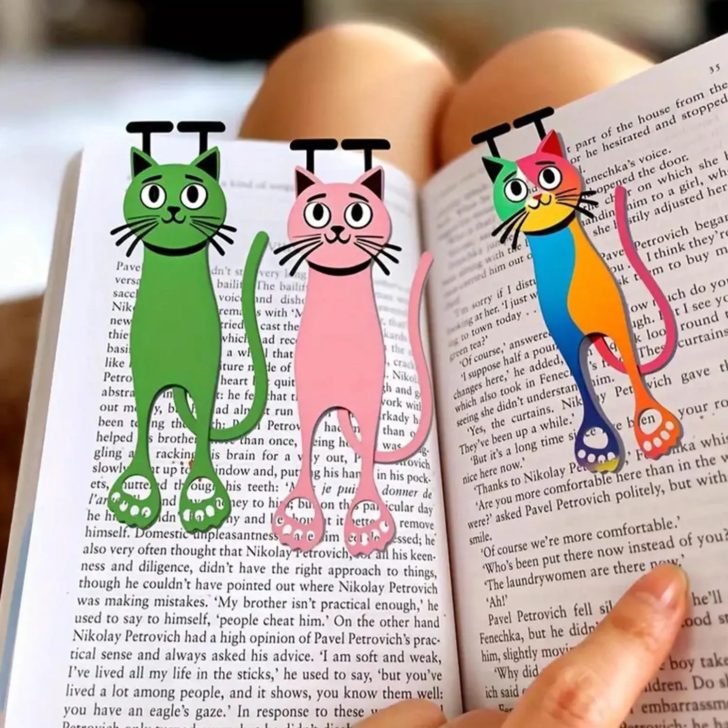 3pcs 2D Acrylic Cat Bookmarks, Creative Hollow Cat Bookmarks, Durable Colorful Cat Page Markers, Kitten Bookmarks, Hanging Bookmarks, Suitable For Readers And Cat Lovers, Office And Study Dual Use, Office Supplies, Interesting Bookmarks, Book Accessories