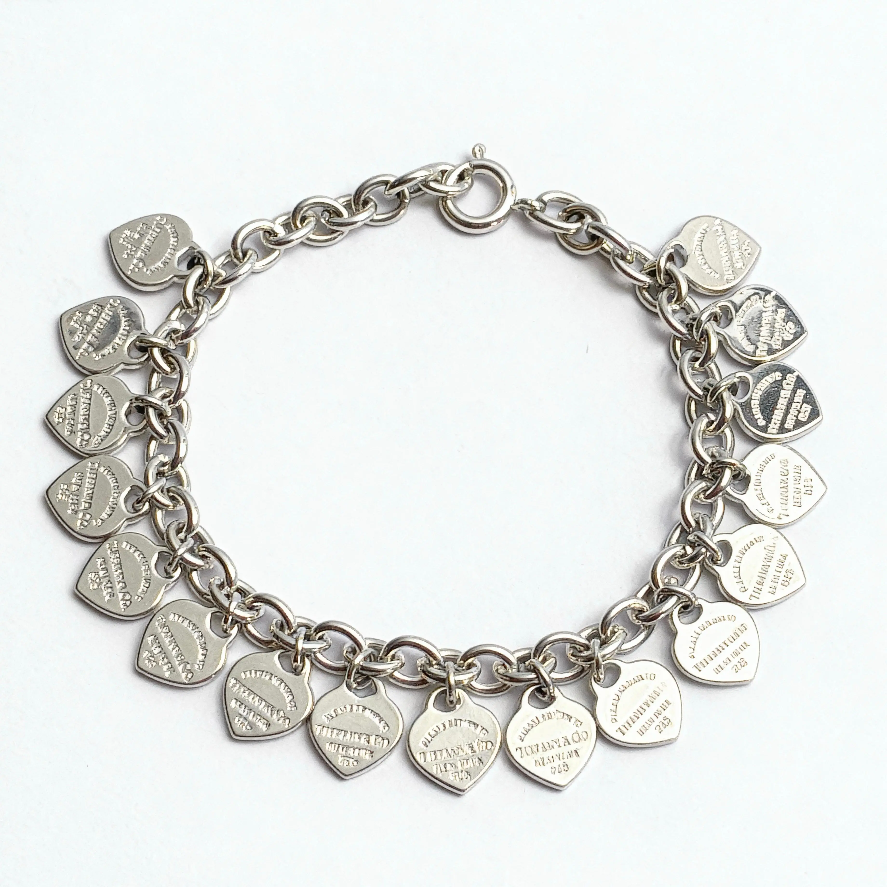 Dainty Multi Heart Bracelet for Women, Cute Heart Tag Chain, Perfect Birthday Gift for Daughter Wife Girlfriend, Ideal for Daily or Party Wear, 7.5 Inch