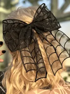 Halloween headwear, bat style, spider web style, fashionable and elegant Halloween decorations