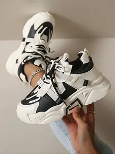 New Women's Thick Sole, Chunky Athletic Shoes, and Colorblock Mesh, Breathable Outdoor Fashion Shoes, Casual Lace-Up Height Increasing for All Seasons